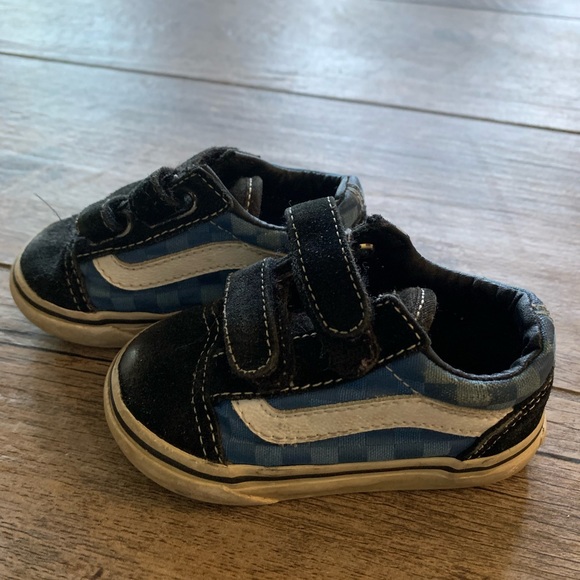 VANS Toddler size 4.5 - Picture 2 of 6